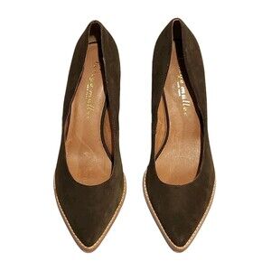 Bettye Muller Anthropologie Kitschy Suede Wedge Heels Olive Green Size 9.5M